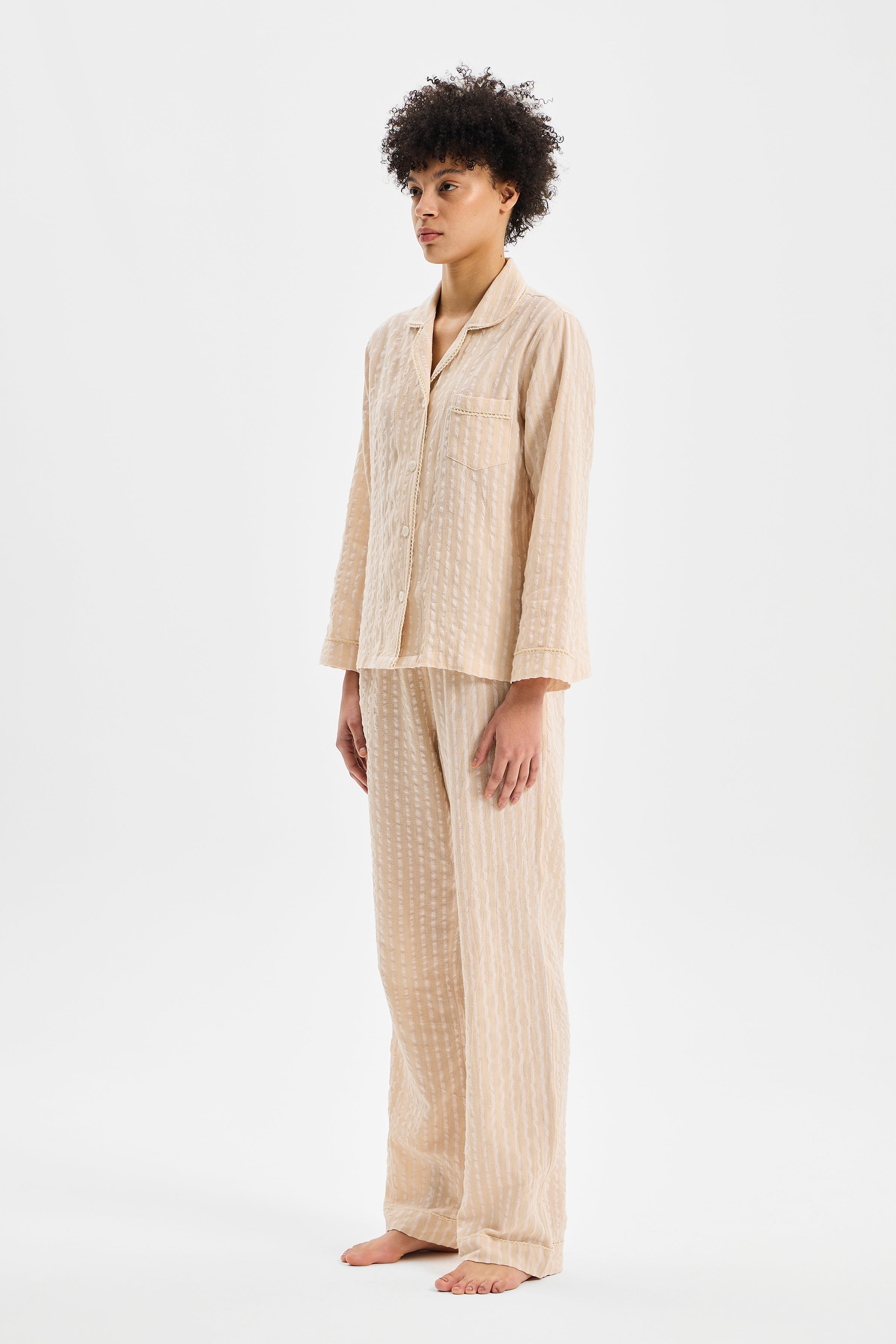 Calma Women’s Relaxed Set Beige Striped