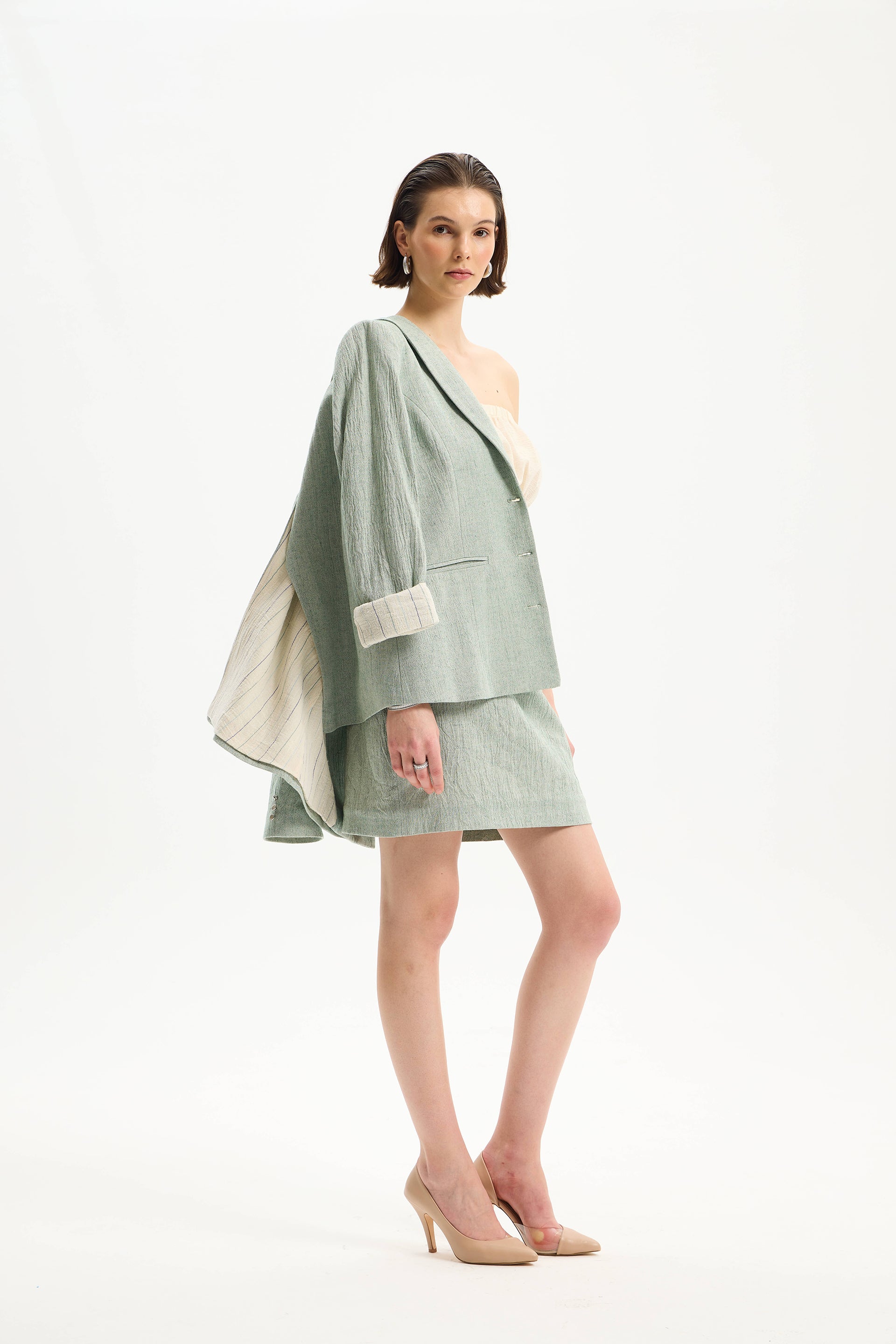 Nexa Women’s Jacket Mint Green (Back Vent Detail)