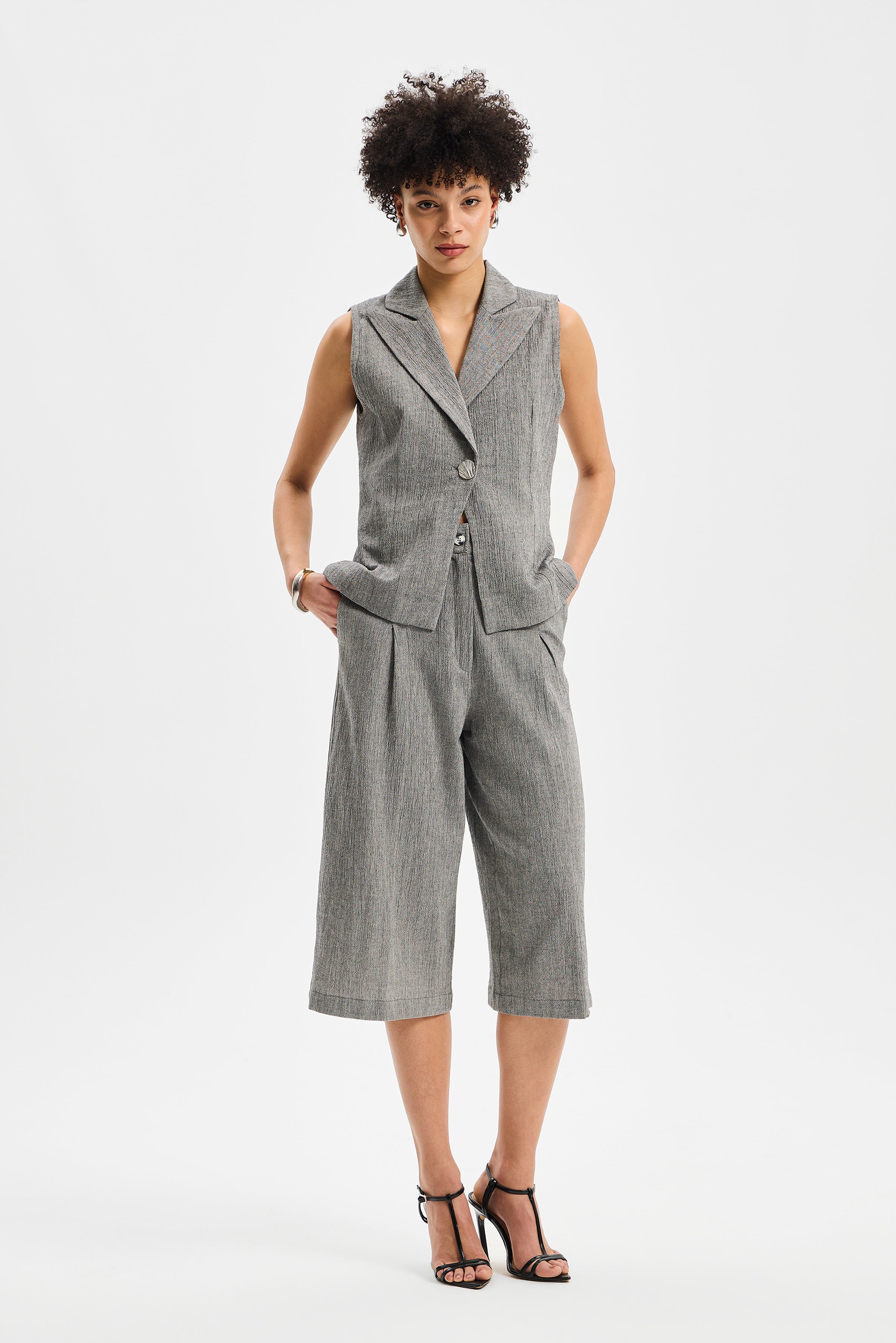Vera Women’s Vest Anthracite Black